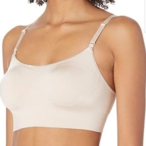 Warner's "No Dig" Wire Free Bra
